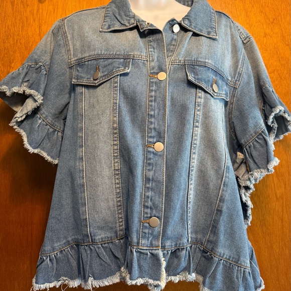 Three Bird Nest Scottie Ruffled Denim Jacket size S/M light blue denim - Picture 2 of 11